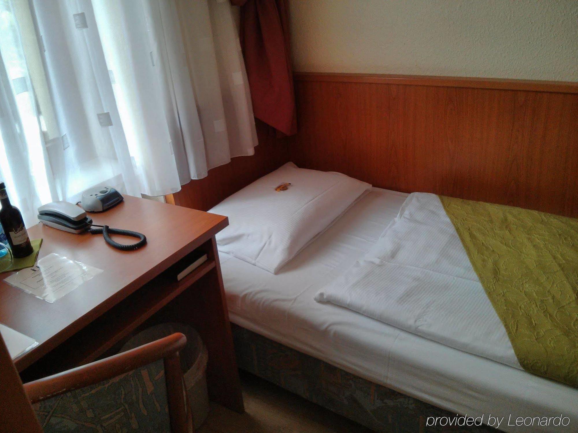 Hotel Bohemia Berlino Esterno foto